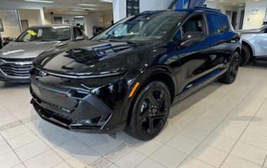 2025 Chevrolet Equinox EV 4dr RS