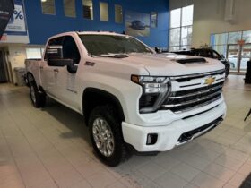 2025 Chevrolet Silverado 2500 4WD Crew Cab Standard Box LT