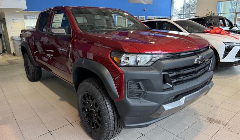 
								2025 Chevrolet Colorado Crew Cab Short Box 4-Wheel Drive Trail Boss full									