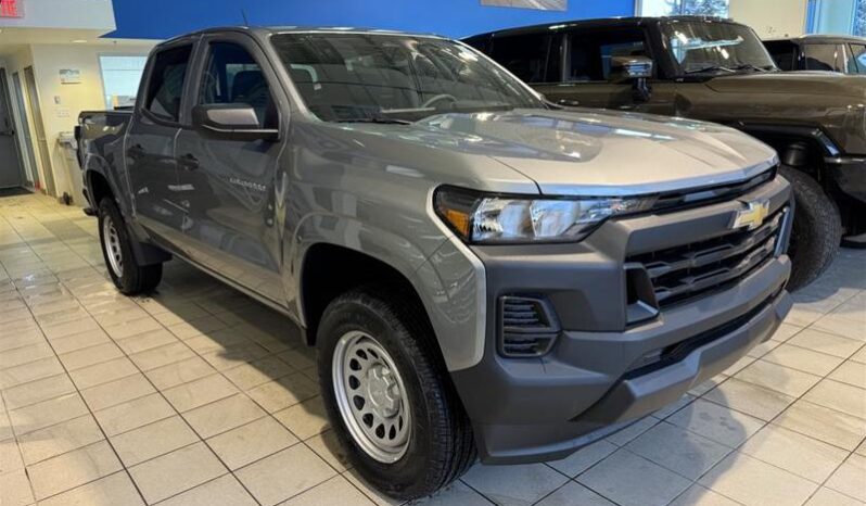 
								2025 Chevrolet Colorado Crew Cab Short Box 4-Wheel Drive Work Truck full									