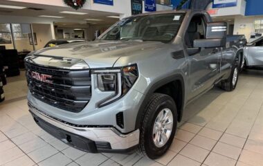 2025 GMC Sierra 1500 Regular Cab Long Box 4-Wheel Drive Pro