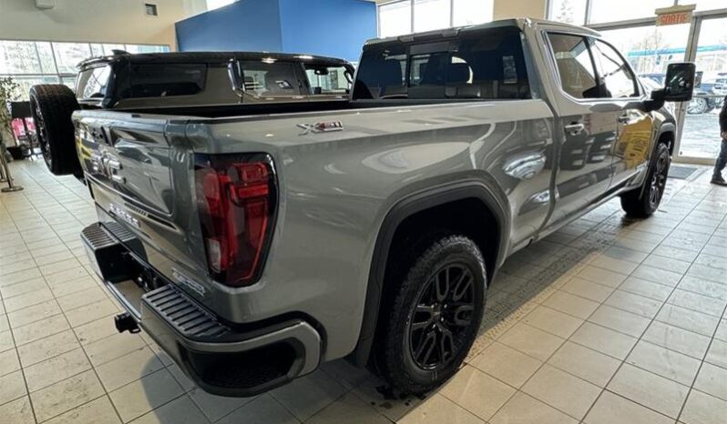 
								2025 GMC Sierra 1500 Crew Cab Standard Box 4-Wheel Drive Elevation full									