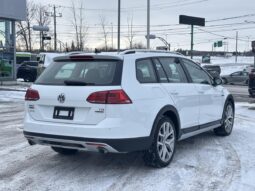 
										2017 Volkswagen Golf Alltrack Familiale 4 portes full									