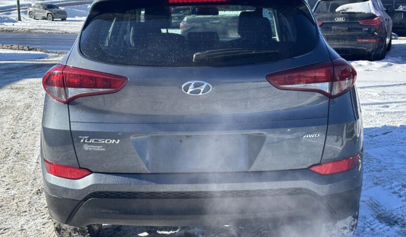 
								2018 Hyundai Tucson SE full									