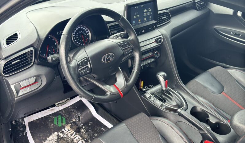 
								2019 Hyundai Veloster Turbo 2D Coupe full									