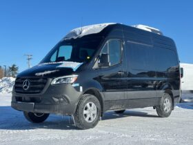 2025 Mercedes-Benz Sprinter Passenger Van 2500 High Roof I4 Diesel 144