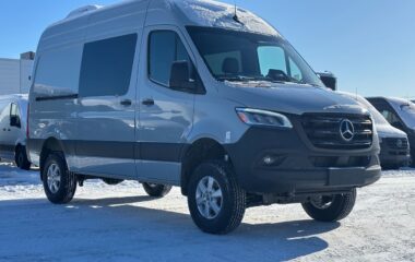 2025 Mercedes-Benz Sprinter 2500 144 Wheelbase High Roof AWD
