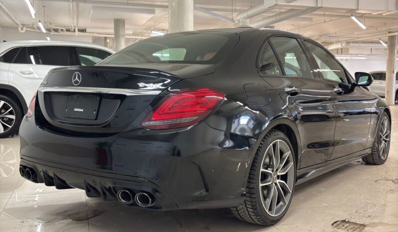 
								2021 Mercedes-Benz C43 AMG 4MATIC Sedan full									