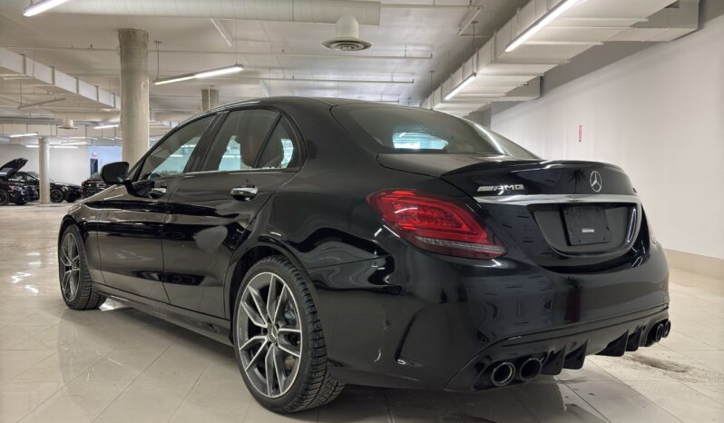 
								2021 Mercedes-Benz C43 AMG 4MATIC Sedan full									