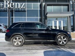 
										2020 Mercedes-Benz GLC300 4MATIC SUV full									