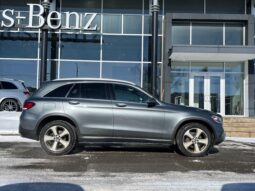 
										2020 Mercedes-Benz GLC300 4MATIC SUV full									