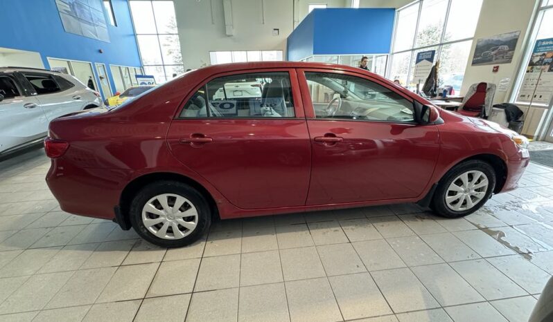 
								2009 Toyota Corolla 4-Door Sedan Ce 4a full									