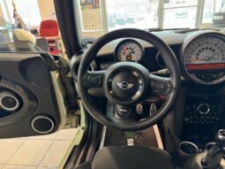 
										2013 MINI Cooper Hardtop full									