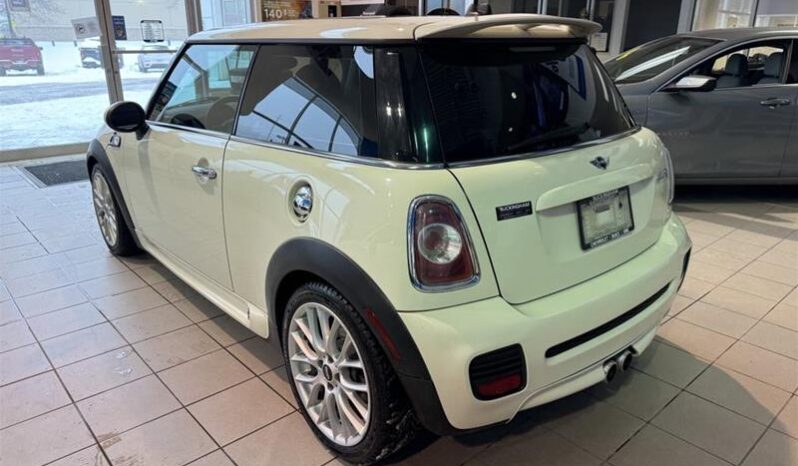 
								2013 MINI Cooper Hardtop full									