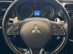 
										2016 Mitsubishi Outlander Se Awc full									