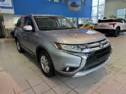 
										2016 Mitsubishi Outlander Se Awc full									