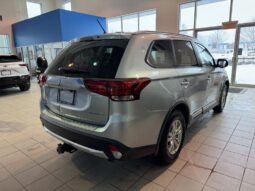 
										2016 Mitsubishi Outlander Se Awc full									