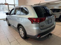 
										2016 Mitsubishi Outlander Se Awc full									