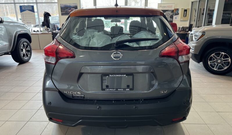 
								2020 Nissan Kicks Sv Cvt full									