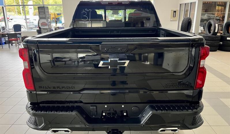 
								2023 Chevrolet Silverado 1500 Crew Cab 4×4 High Country / Short Box full									