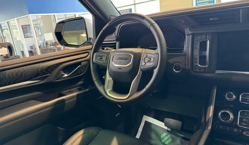 
								2024 GMC Yukon 4WD 4dr Denali full									