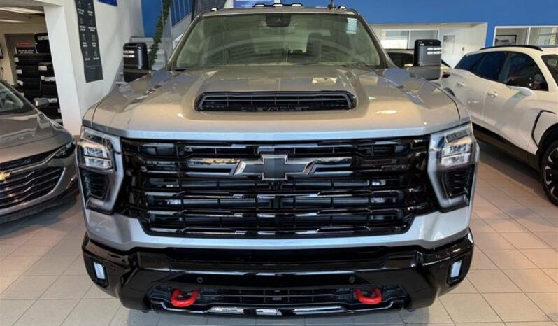 
								2025 Chevrolet Silverado 2500 4WD Crew Cab Standard Box LT full									