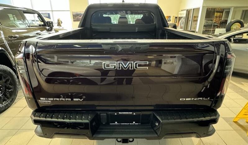 
								2025 GMC Sierra e4WD Crew Cab MAX Range Denali full									