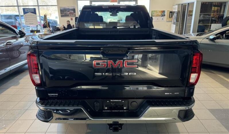 
								2025 GMC Sierra 1500 Crew Cab Standard Box 4-Wheel Drive SLE full									