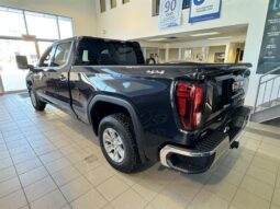 
										2025 GMC Sierra 1500 Crew Cab Standard Box 4-Wheel Drive SLE full									