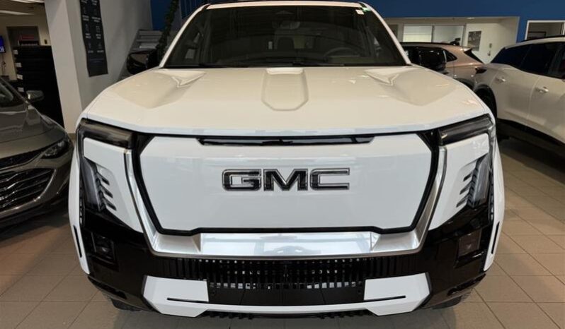 
								2025 GMC Sierra e4WD Crew Cab MAX Range Denali full									