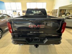 
										2025 GMC Sierra 1500 Crew Cab Standard Box 4-Wheel Drive AT4 full									