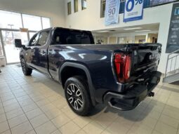 
										2025 GMC Sierra 1500 Crew Cab Standard Box 4-Wheel Drive AT4 full									