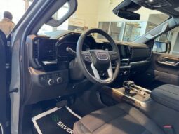 
										2025 GMC Sierra 1500 Crew Cab Standard full									