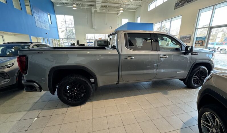 
								2025 GMC Sierra 1500 Crew Cab Standard full									