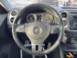 
										2017 Volkswagen Tiguan Édition Wolfsburg 4 portes 4MOTION full									