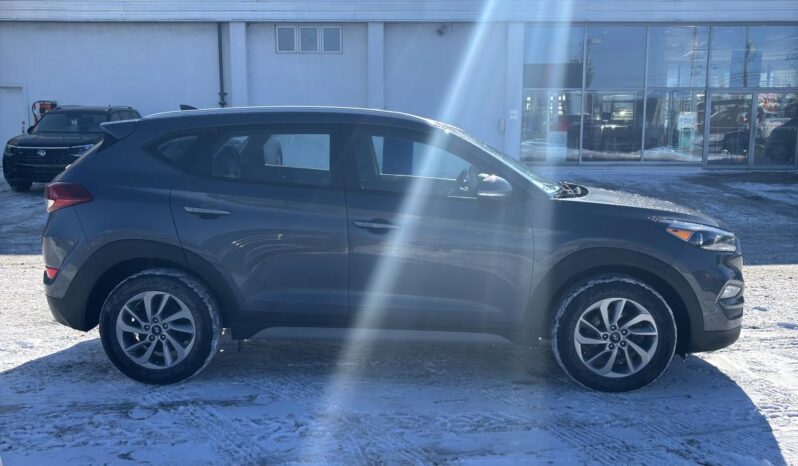 
								2018 Hyundai Tucson SE full									