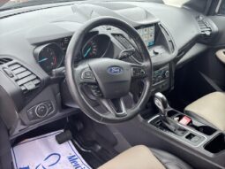 
										2019 Ford Escape SEL 4RM full									