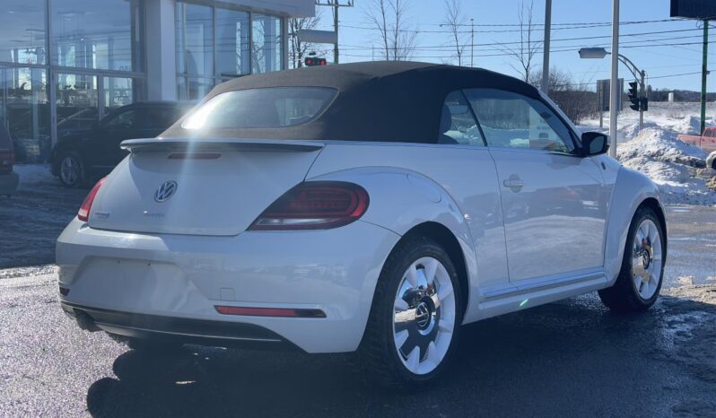 
								2019 Volkswagen Beetle Convertible Édition Wolfsburg BA full									