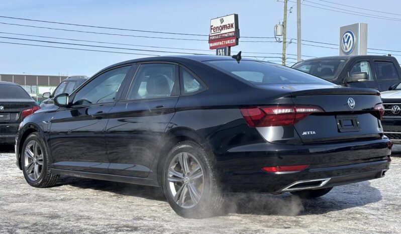 
								2021 Volkswagen Jetta Highline avec boîte automatique full									