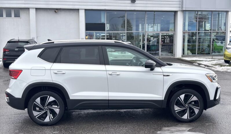 
								2023 Volkswagen Taos Highline 1.5t 7sp At full									