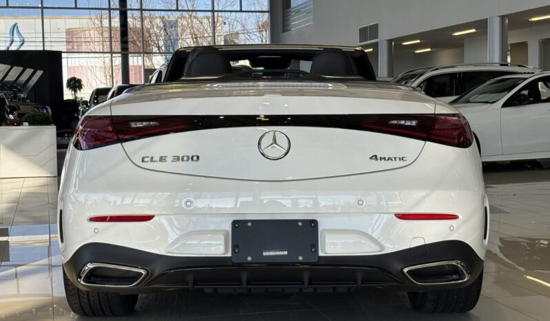
								2024 Mercedes-Benz CLE300 4MATIC Cabriolet full									