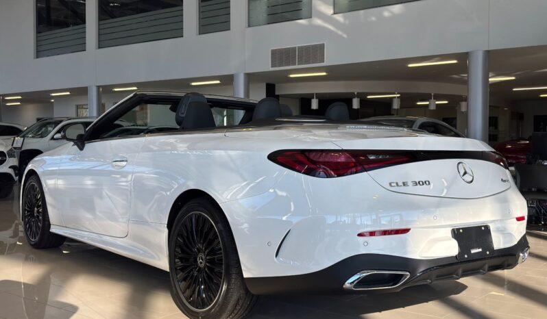 
								2024 Mercedes-Benz CLE300 4MATIC Cabriolet full									