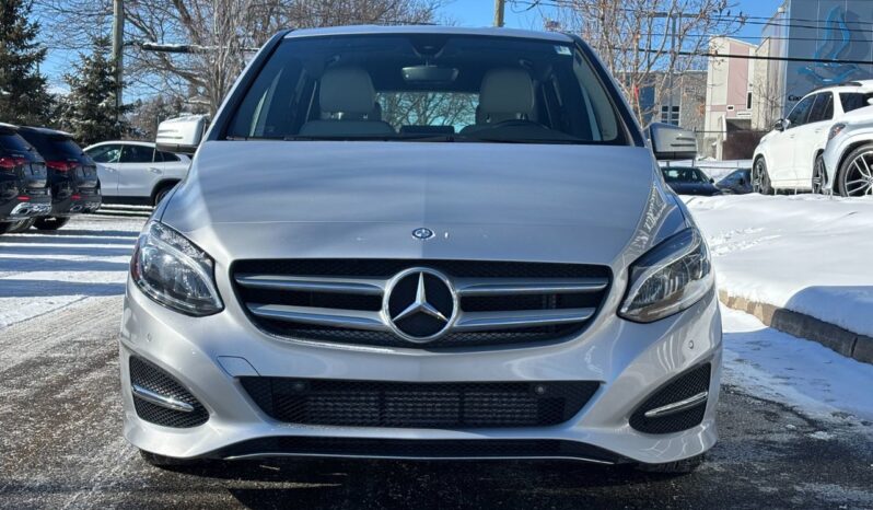 
								2015 Mercedes-Benz B250 4MATIC Sports Tourer full									