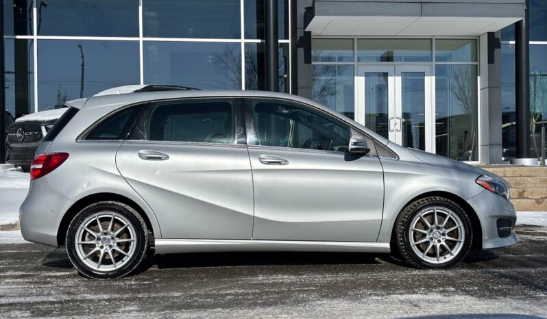 
								2015 Mercedes-Benz B250 4MATIC Sports Tourer full									