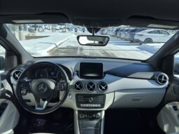 
										2015 Mercedes-Benz B250 4MATIC Sports Tourer full									