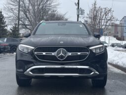 
										2025 Mercedes-Benz GLC300 4MATIC SUV full									