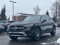 
										2025 Mercedes-Benz GLC300 4MATIC SUV full									