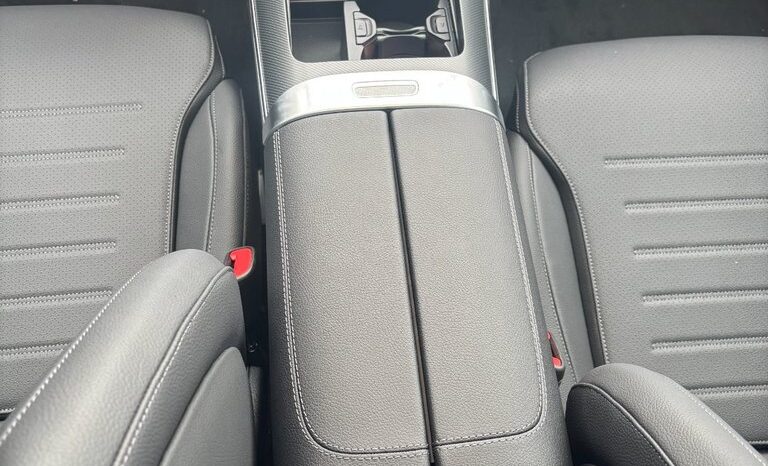 
								2025 Mercedes-Benz C-Class C 300 4MATIC full									