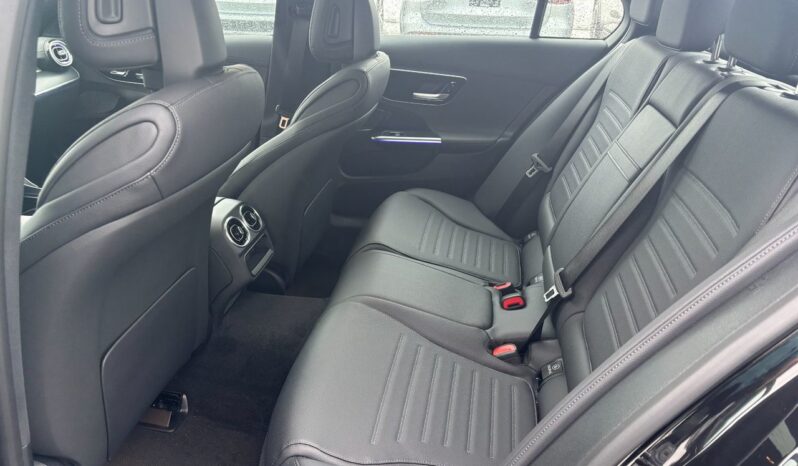
								2025 Mercedes-Benz C-Class C 300 4MATIC full									