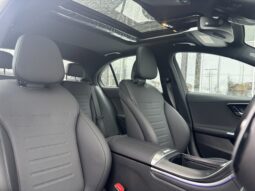
										2025 Mercedes-Benz C-Class C 300 4MATIC full									